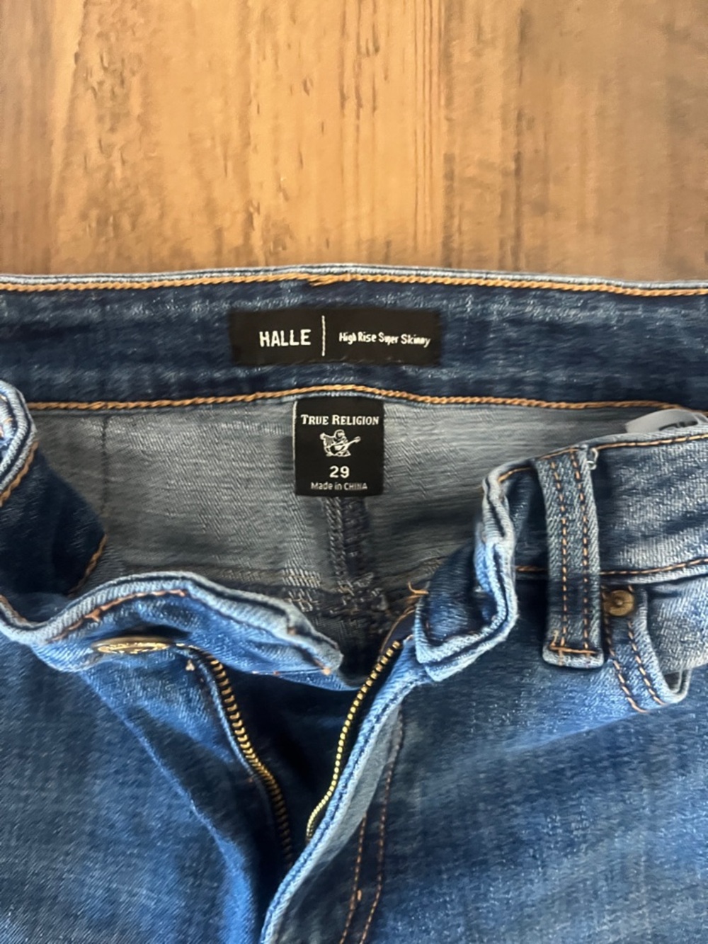 True Religion Women's Dark Blue Skinny Jeans with Faded Finish - Picture 4 of 7